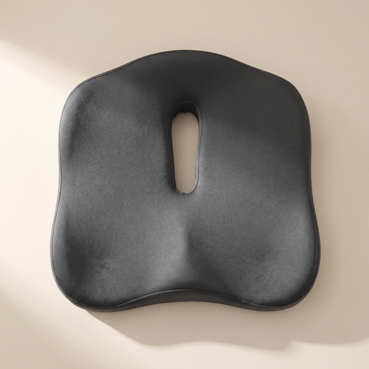 Vue de dessus du coussin Orsalina montrant la découpe coccygienne